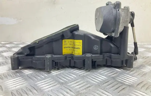 Audi A5 8T 8F Intake manifold 059129711BJ 059129086l