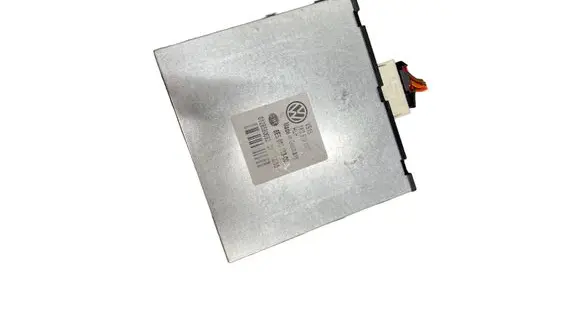 Volkswagen Golf VI Other control units/modules 1K0919041 8ES01015300 0128580082