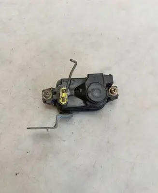 Mitsubishi Space Wagon Central locking motor 