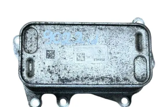 Engine oil radiator