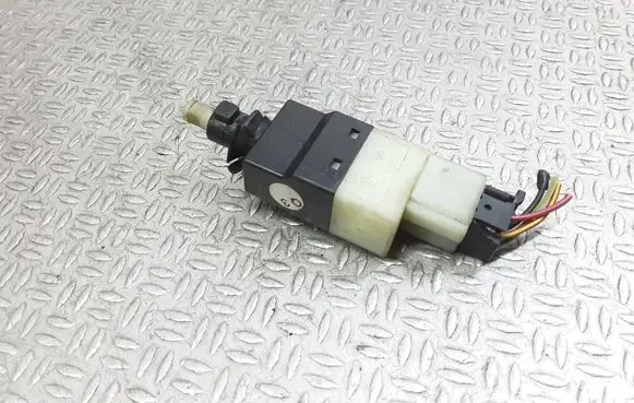 Mercedes-Benz C W203 Brake pedal sensor switch 0015453809
