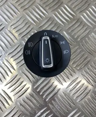 Volkswagen Golf VII Light switch 5G0941431BD