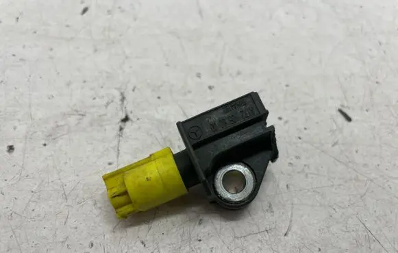 Mercedes-Benz E W212 Airbag deployment crash/impact sensor A1729056000