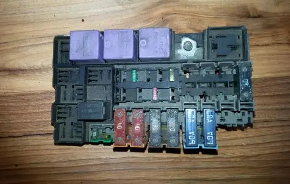 Renault Laguna II Fuse box set