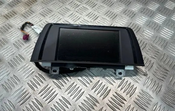BMW 1 F20 F21 Screen/display/small screen 9262752