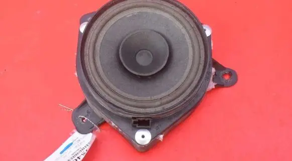 Fiat Tipo Subwoofer speaker 51899984