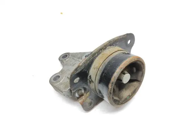Opel Antara Engine mount bracket X04135