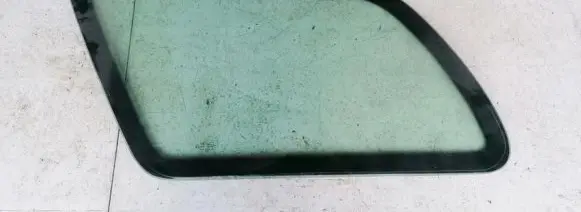 Rear side window
