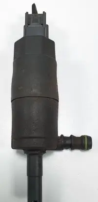 Volvo V50 Windscreen/windshield washer pump 5W93-13K082-AA