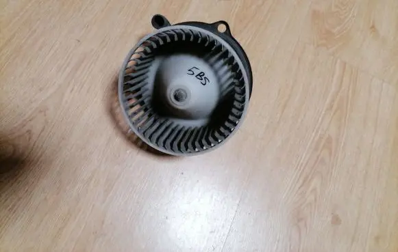 Mazda 626 Heater fan/blower 1625005120