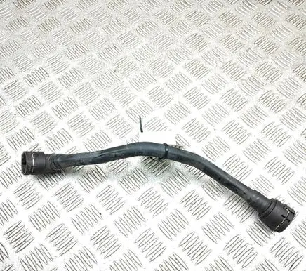 Mercedes-Benz CLA C117 X117 W117 Engine coolant pipe/hose A2465010058