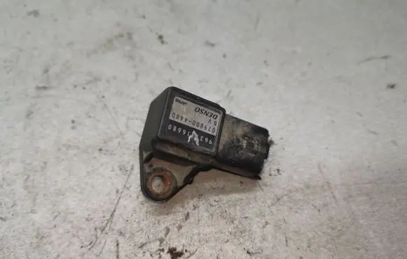 Citroen C5 Air pressure sensor 0798004480