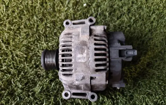 Mercedes-Benz ML W164 Generator/alternator A6421540402