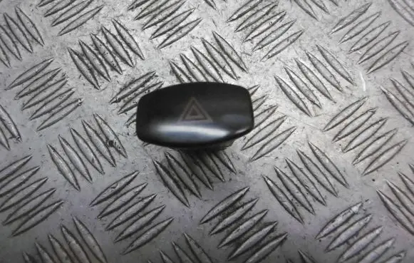 Chevrolet Lacetti Hazard light switch