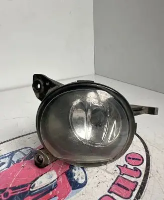 Toyota Corolla E120 E130 Front fog light 8122002090