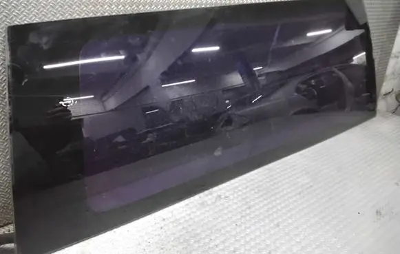 Honda HR-V Rear side window