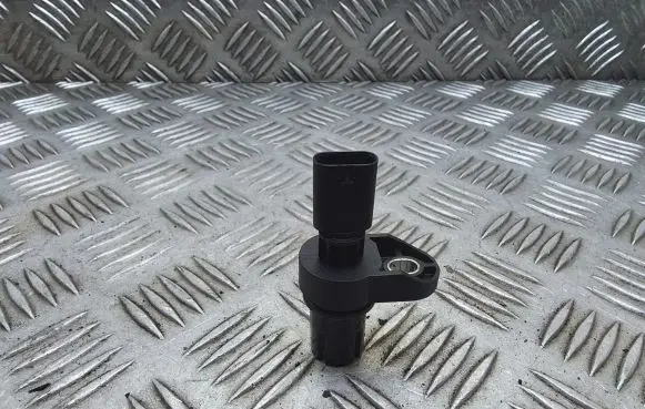 BMW 5 E60 E61 Camshaft position sensor