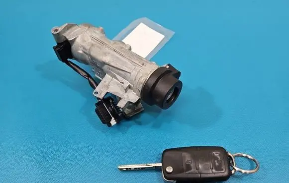 Volkswagen Tiguan Ignition lock 1K0905851B IMPRK1614890