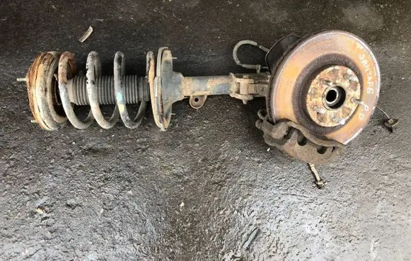 Hyundai Santa Fe Front wheel hub spindle knuckle