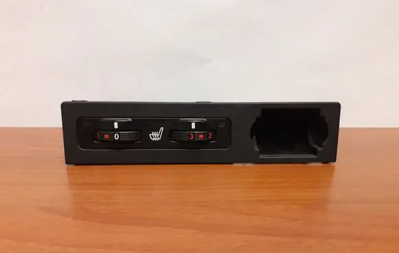 Lexus RX 330 - 350 - 400H Seat heating switch 453451 3725