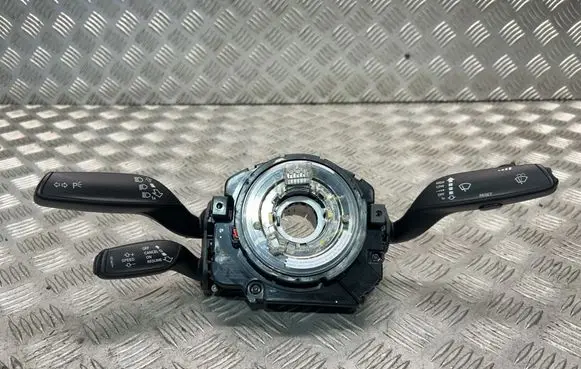 Audi A5 8T 8F Wiper turn signal indicator stalk/switch 8R0953568Q
