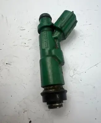 Toyota Prius (XW20) Fuel injector 2325021020