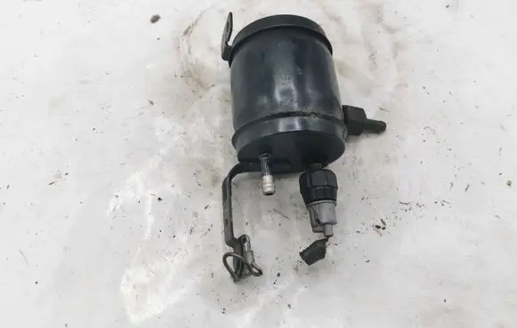 Toyota Corolla Verso AR10 Fuel filter NOCODE