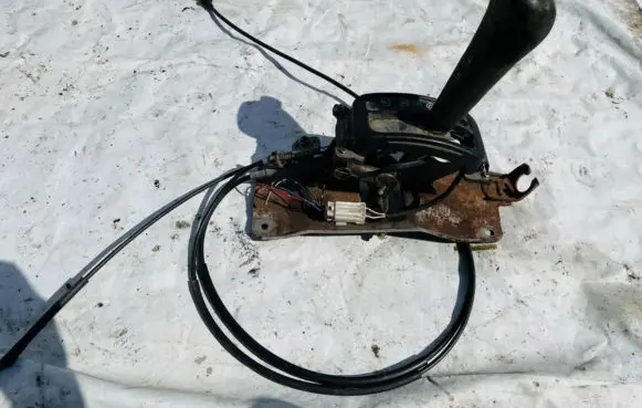 Mitsubishi Pajero Gear shifter/selector