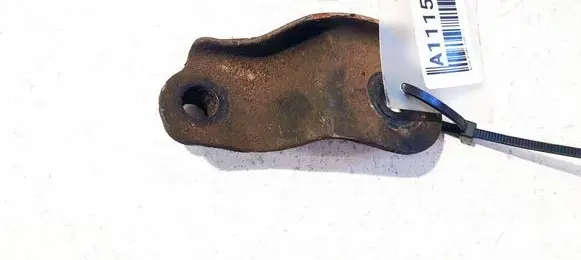 Honda Accord Engine mounting bracket 