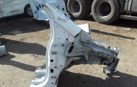 Front quarter panel