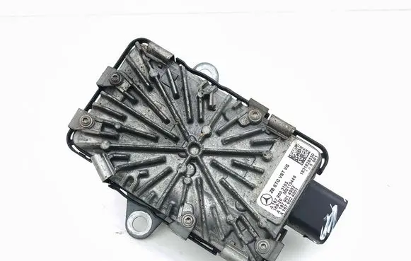 Mercedes-Benz GLE W167 Gearbox-reducer motor A1679003105 A1679014902