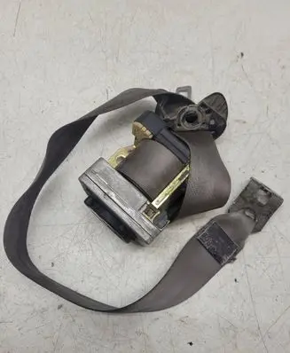 Seat Toledo II (1M) Front seatbelt 00064577