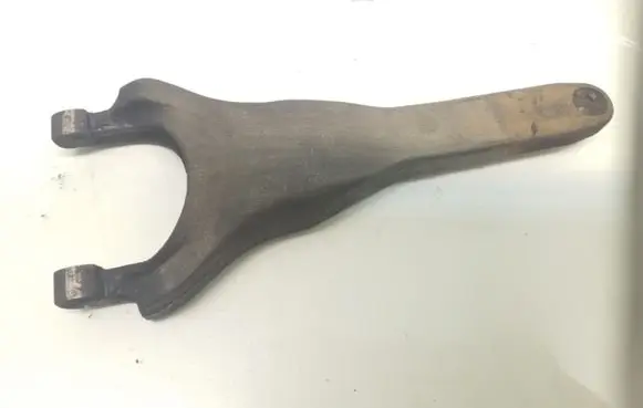 Toyota Avensis T250 Clutch release arm fork 4020140 Z27