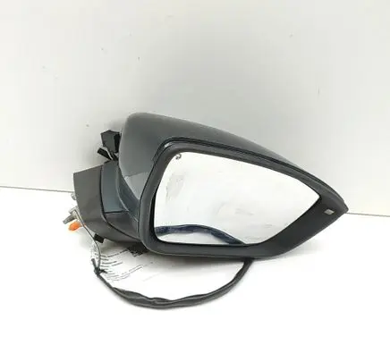 Seat Ateca Front door electric wing mirror 577857508AA