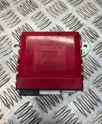Lexus IS 220D-250-350 Wing mirror control module 8943053010