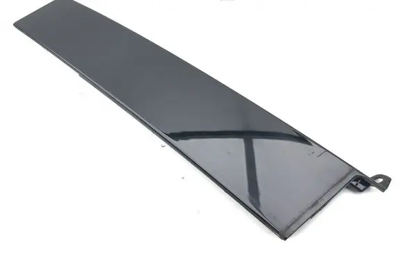 Peugeot 2008 II Rear door glass trim molding 9825856780