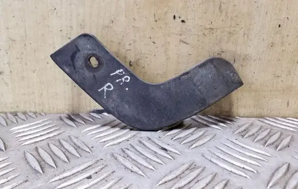Toyota Corolla Verso AR10 Front mudguard 