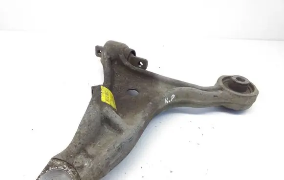 Volvo V70 Front lower control arm/wishbone P30635229 Q296102737