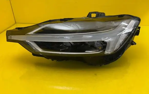Volvo XC60 Headlight/headlamp 31420417