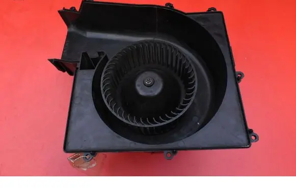 Nissan Primera Heater fan/blower 27200BA211