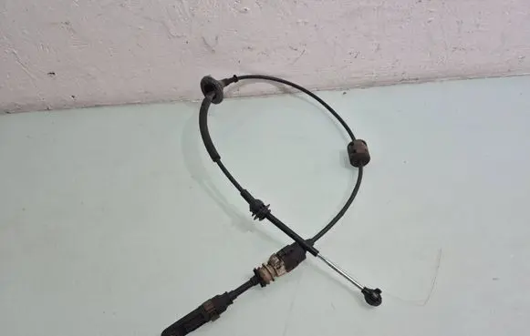 Dodge Grand Caravan Gear shift cable linkage 