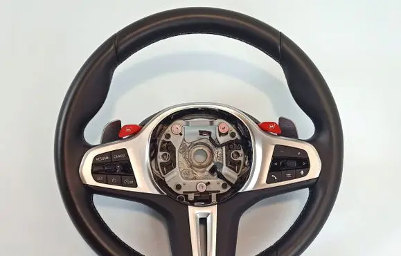 BMW M5 F90 Steering wheel 32308094391 8094391