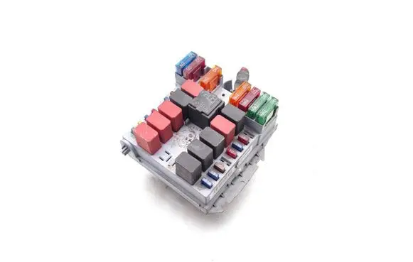 Citroen Jumper Fuse module 1332043080