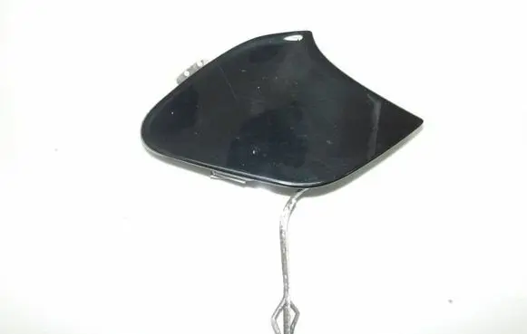Ford Focus Front tow hook cap/cover F1EB-17A989