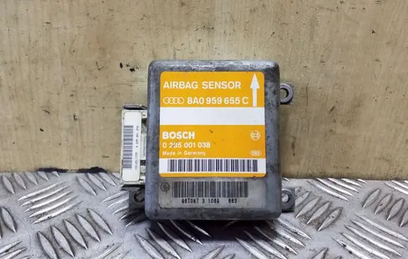 Audi A4 S4 B5 8D Airbag control unit/module 8A0959655C 0285001038