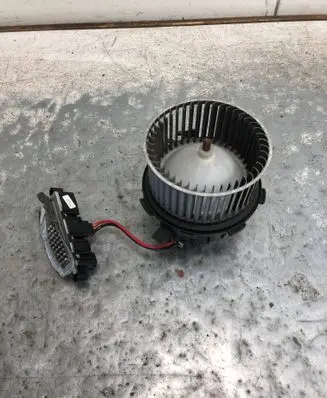 Audi A4 S4 B8 8K Heater fan/blower 8T0820521FBILI 8T0820521F