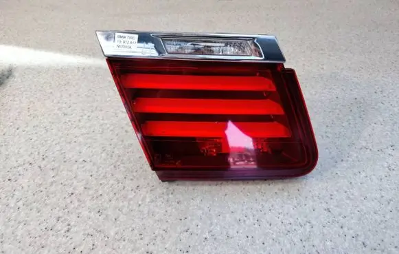 BMW 7 F01 F02 F03 F04 Tailgate rear/tail lights 7300271