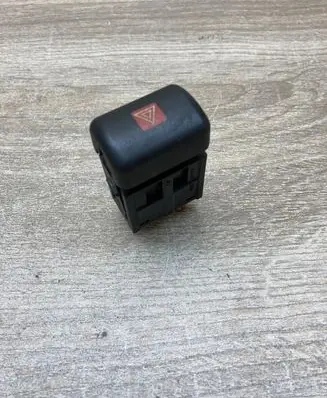 Opel Zafira A Hazard light switch 90589897 09104489