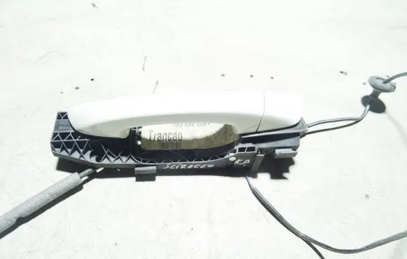 Volkswagen Scirocco Front door exterior handle 1K8839885F