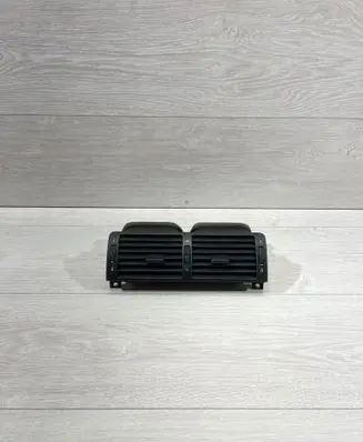 BMW 3 E46 Dash center air vent grill 8370742